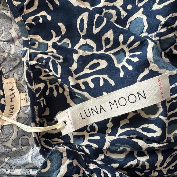 NWT! Luna Moon Blue Boho Top Size S - Picture 3 of 4